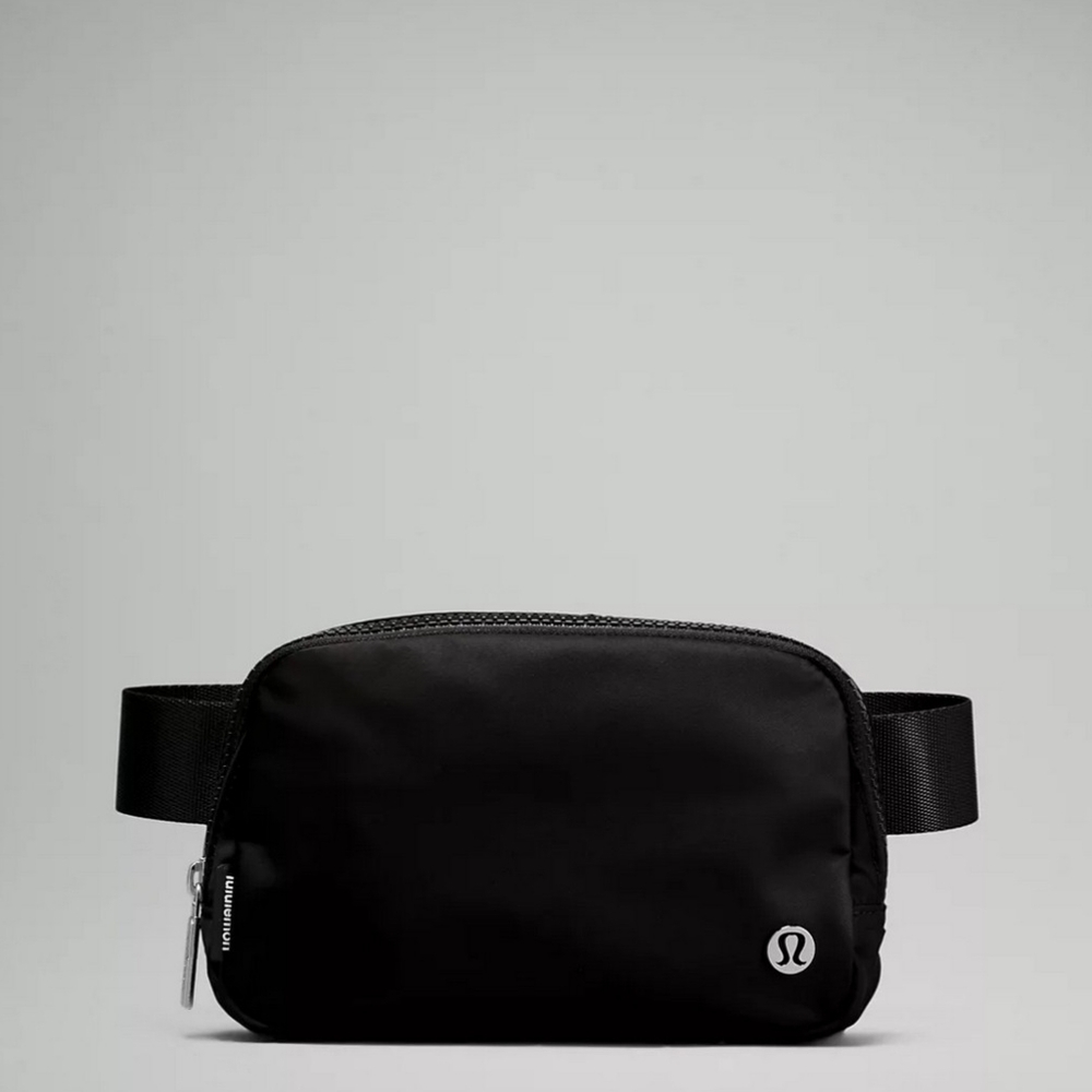 Lululemon Everywhere Belt Bag 1L Black